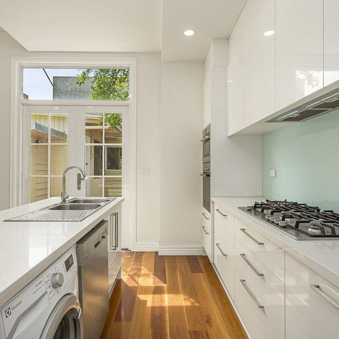 Picture Perfect - Photo 1