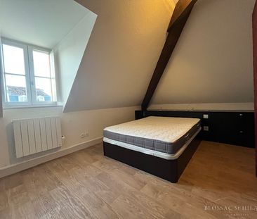 POITIERS CATHEDRALE - 2 pièce(s) - 42.77 m2 + cave et parking - Photo 1