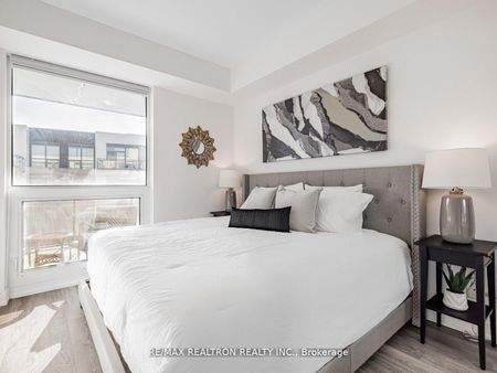 For Lease - 301 Sea Ray Avenue Unit# C312, Innisfil, Ontario - Photo 4