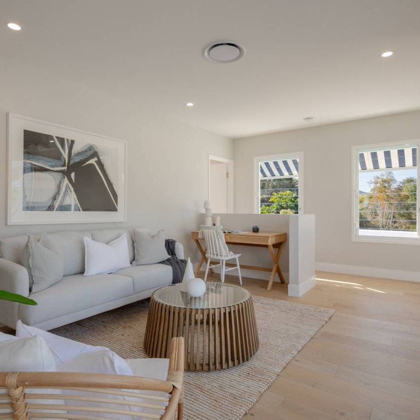 4 Bedroom Double Storey Duplex in Sunrise Beach - Photo 1