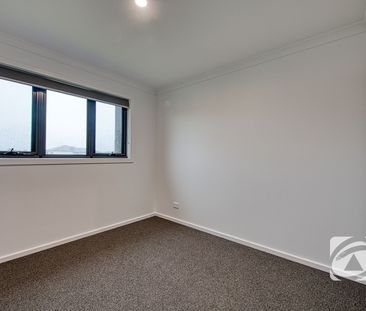 BRAND NEW TOWNHOUSE - Photo 6