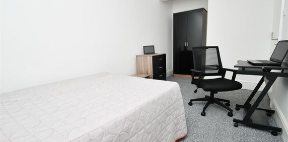 1 bed house share to rent in Albert Street, Burnley, BB11 - Photo 2