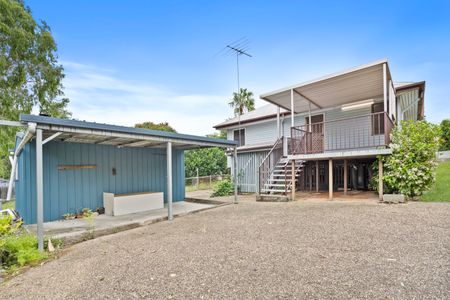 82 Macalister Street, Carina Heights QLD 4152 - House For Rent | Domain - Photo 2