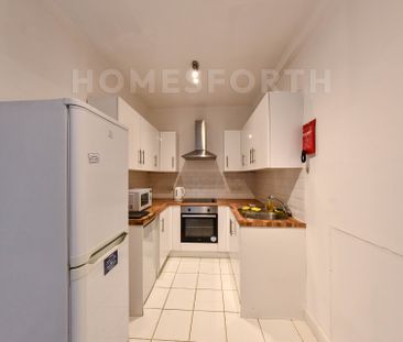 1 Bedroom Flat - Photo 4