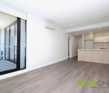 WALK TO STATION! - Photo 1