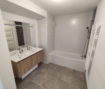 Location Appartement 3 pièces 61m² BASSENS 33530 - Photo 5