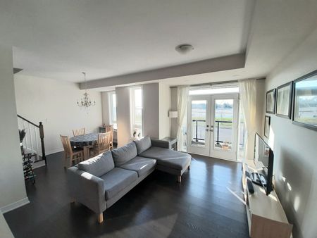 For Lease - 9601 Jane Street Unit# 10, Vaughan, Ontario - Photo 3