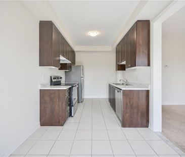 For Lease - 68 Palace Street, Thorold, Ontario - Photo 1