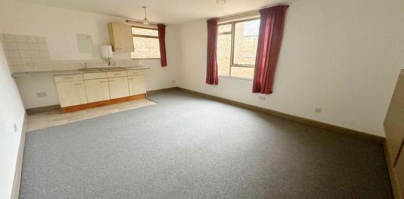 1 bedroom house of multiple occupation to rent - Photo 2