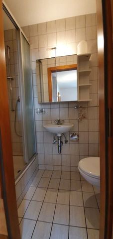 2 rooms on the ground floor in a residential area with parking space - Photo 5