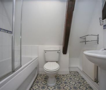 2 bedroom apartment to rent - Photo 6