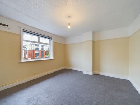 Whaddon Road, Cheltenham, GL52 - Photo 2
