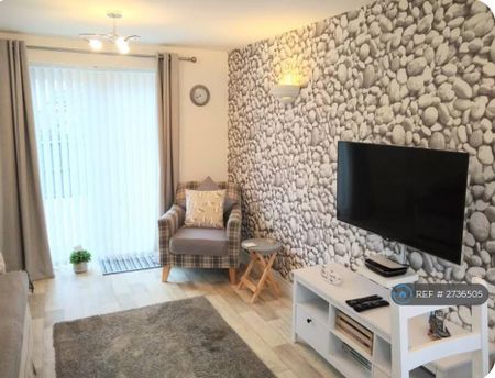 2 bedroom end of terrace house to rent - Photo 3