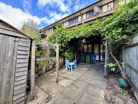 Brassey Road, London, NW6 - Photo 2