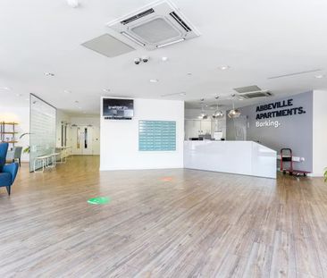 1 bedroom apartment - Photo 3