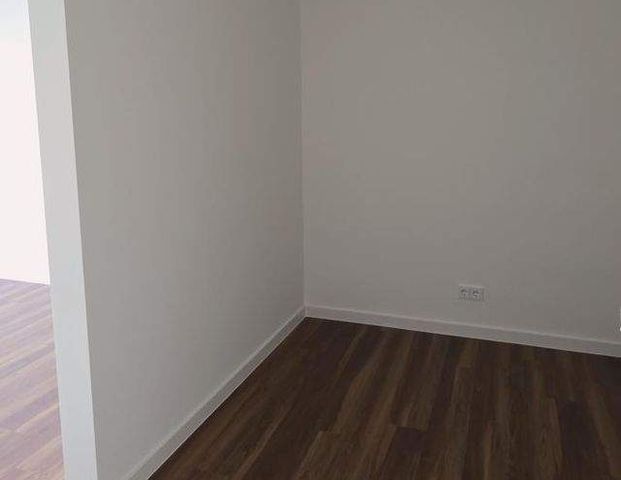 Lieblingsplatz im Erstbezug! Exklusives Bad, großer Balkon, Fußbodenheizung! - Foto 1
