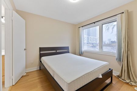 For Lease - 315 Village Green Square Unit# 76, Toronto, Ontario - Photo 5