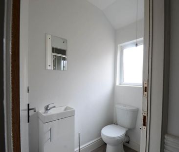 6 bedroom house of multiple occupation to rent - Photo 5