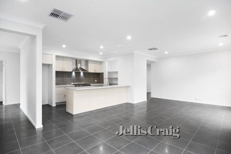 43 Wexford Street, Alfredton - Photo 2