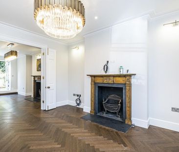 4 bedroom terraced house to rent - Photo 1