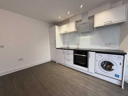 Whitchurch Road, Cardiff - Photo 5