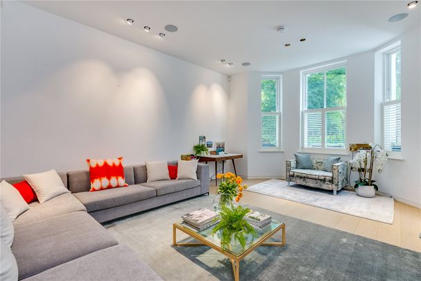 Norland Square, Holland Park, W11, London - Photo 1