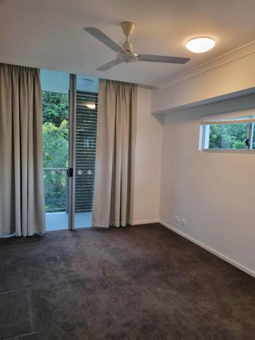 80/28 Landsborough Street, North Ward - Photo 5