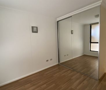 2 BEDROOM UNIT IN A GOOD LOCATION - Photo 5