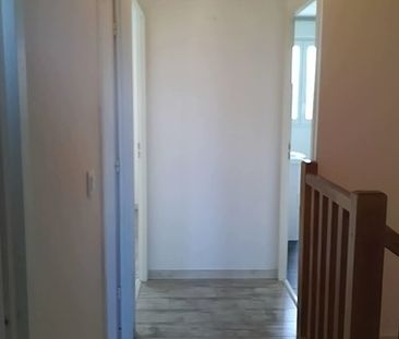 Location Appartement 4 pièces 80m² LA BALME DE SILLINGY 74330 - Photo 5