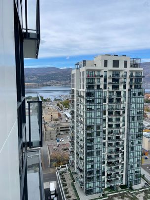 New 22nd Floor amazing view 2bed, 2bath down town condo - Photo 1