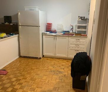 3 1/2 à louer à 9 mins du REM Bois-Franc - Photo 4