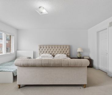 For Lease - 21 Asner Avenue, Vaughan, Ontario - Photo 6