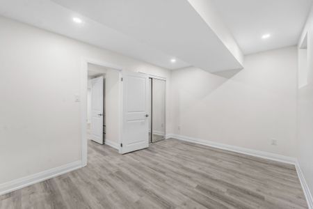 For Lease - 47 Winterton Way, Ajax, Ontario - Photo 4