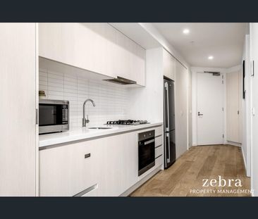 708/4 Joseph Road, Footscray, Vic 3011 - Photo 6