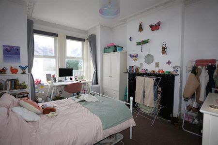 5 bedroom house to rent - Photo 4