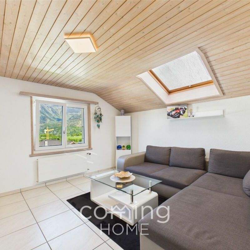 4-Zimmer-Dachwohnung in Ried-Brig - Renoviert, sonnig, mit Bergsicht - Photo 1