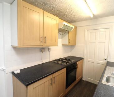 2 BED Terraced House To rent - Photo 3