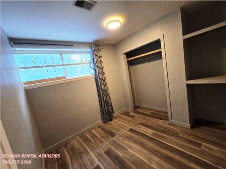 BSMT 10668 96 St Northwest - Photo 4