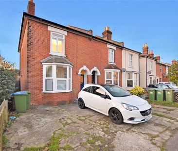 3 bedroom House To Let - Photo 3