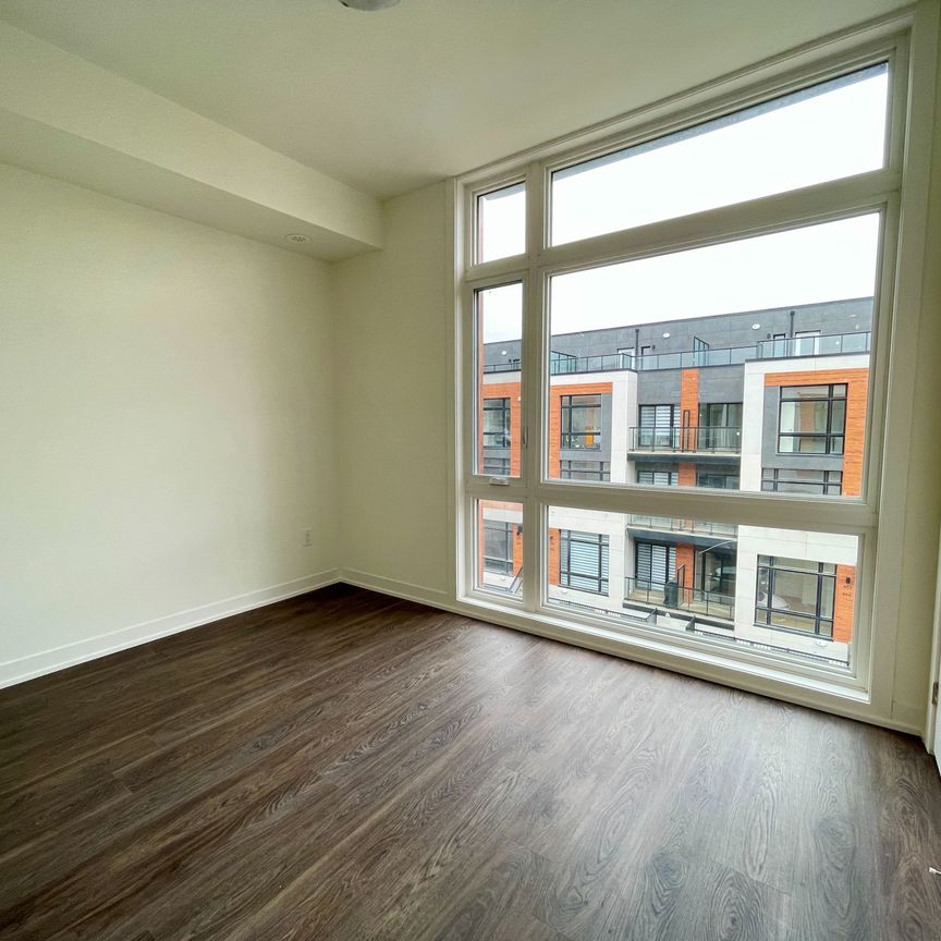 For Lease - 2 Steckley House Lane Unit# 924, Richmond Hill, Ontario - Photo 1