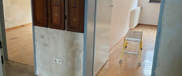 2 Zimmer Wohnung mit große Küche und Balkon‼️‼️‼️ - Photo 1