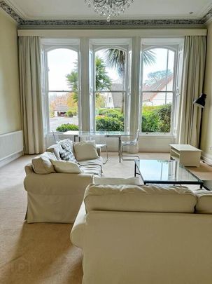 3 Moat Apartment, 8 Motelands Old Holywood Road, East Belfast, Belfast, BT4 2JH - Photo 1