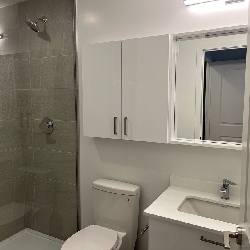 For Lease - 50 Upper Mall Way Unit# 1009, Vaughan, Ontario - Photo 1