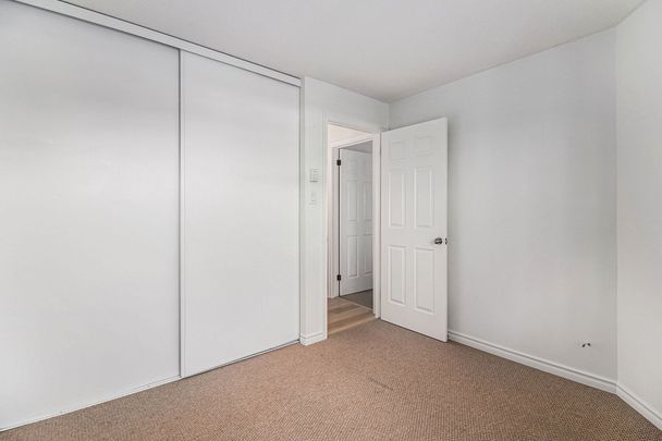 For Lease - 1099 Cadboro Road Unit# 301, Cyrville - Carson Grove - Pineview, Ontario - Photo 1