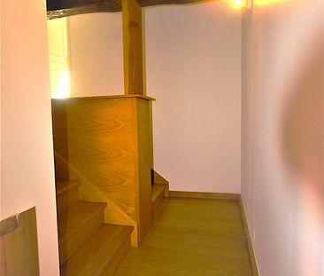 Location Appartement 3 pièces 60m² VILLEFRANCHE SUR SAONE 69400 - Photo 4