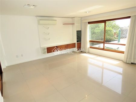 Casa em Condomínio com 3 quartos e 120m² para alugar em Medianeira, Porto Alegre. - Photo 4