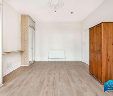 The Drive, London, NW11 - Photo 3