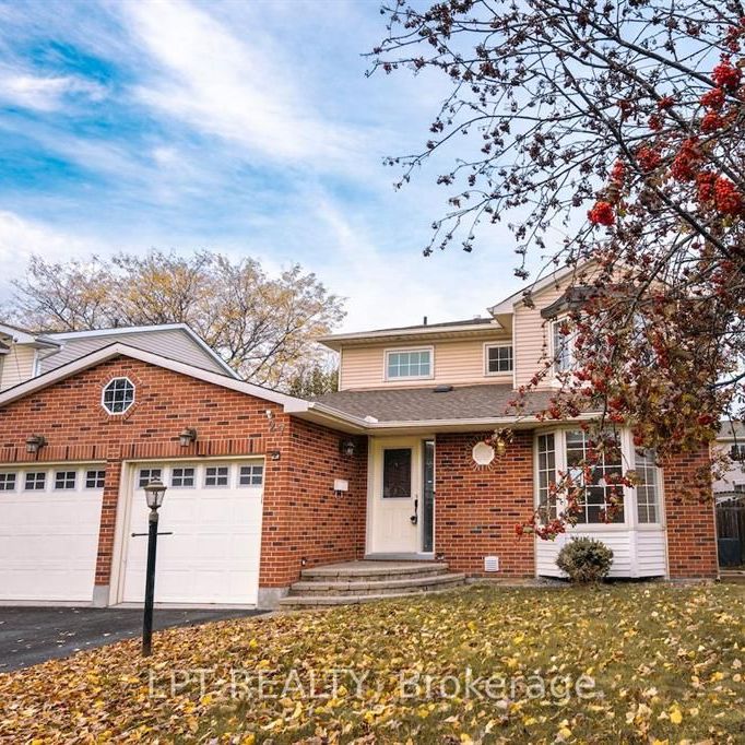 For Lease - B-27 Rockcress Gardens, South of Baseline to Knoxdale, Ontario - Photo 1