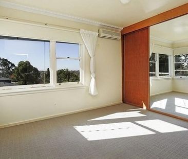 3 Cara Road, <p>Highton, VIC 3216</p> - Photo 2