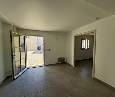 location Appartement F2 DE 33.6m² À VILLENEUVE LES AVIGNON - Photo 6